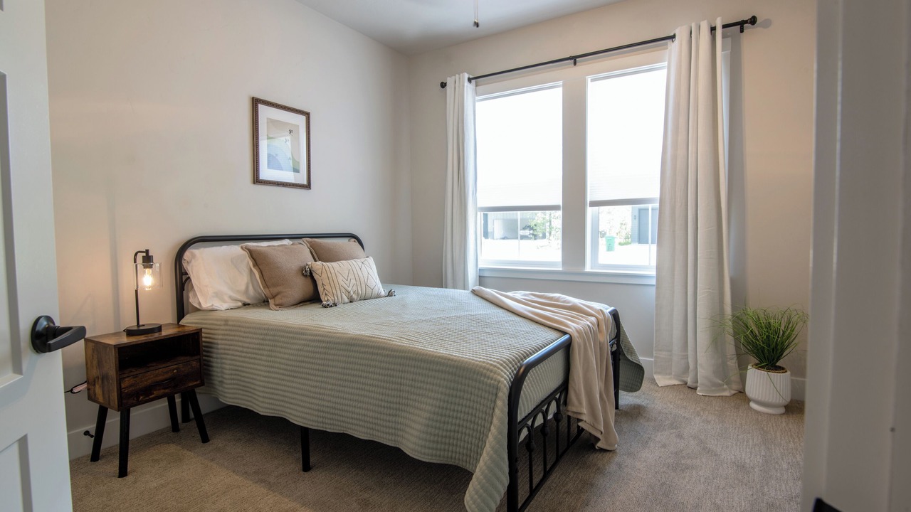 Photo of Bedroom in Tamarack Resort