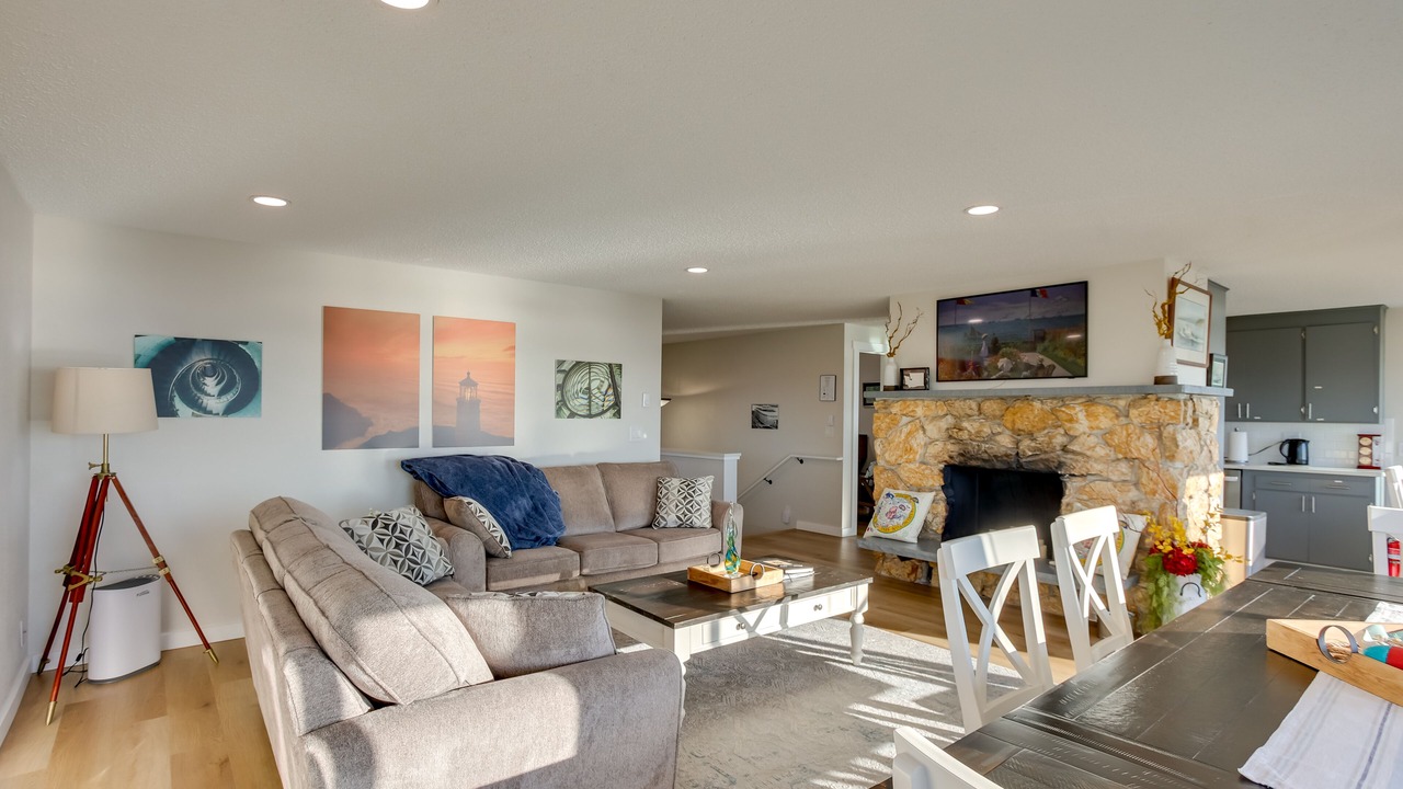 Photo of Livingroom in Northeast Tacoma