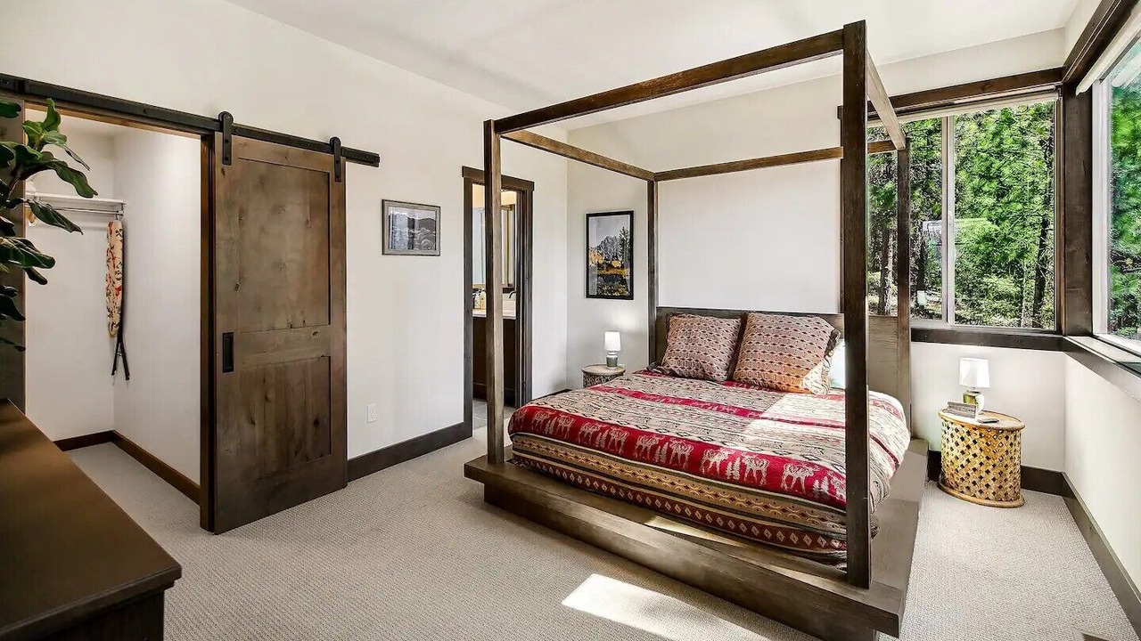 Photo of Bedroom in Cle Elum