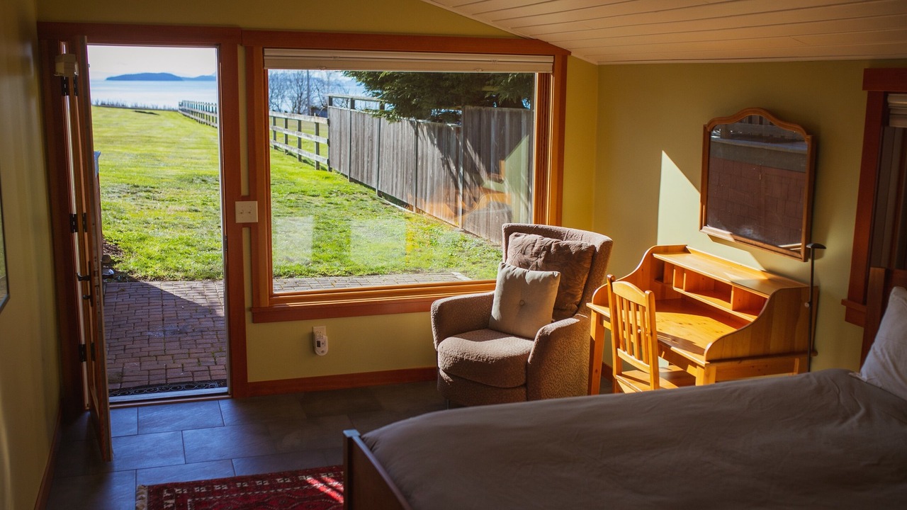 Photo of Bedroom in Lummi Island