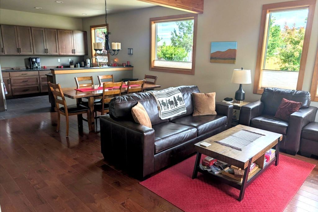 Photo of Livingroom in Winthrop
