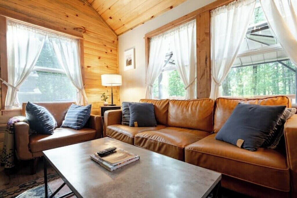 Photo of Livingroom in Mount Hood Village