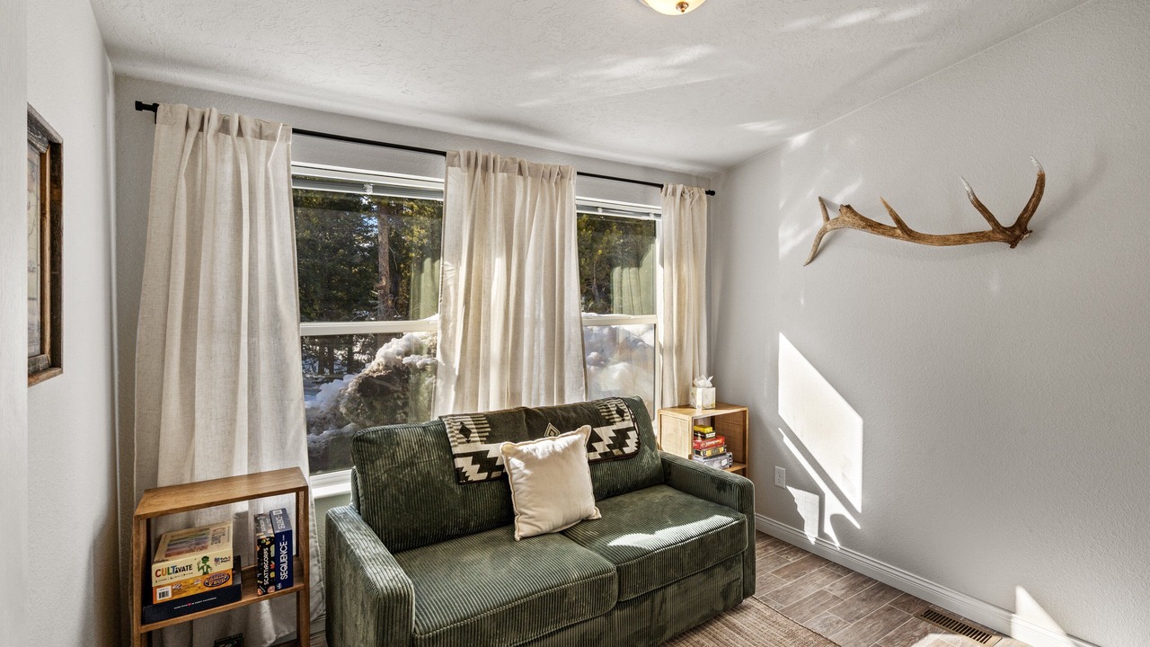 Photo of Livingroom in Lazy Acres