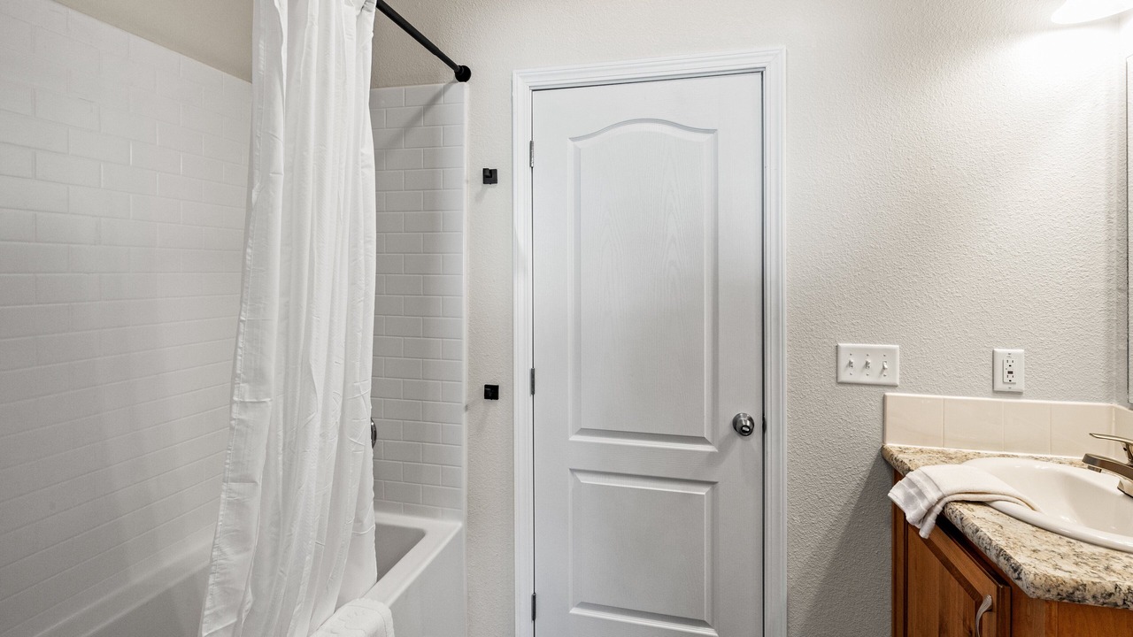 Photo of Bathroom in Lazy Acres
