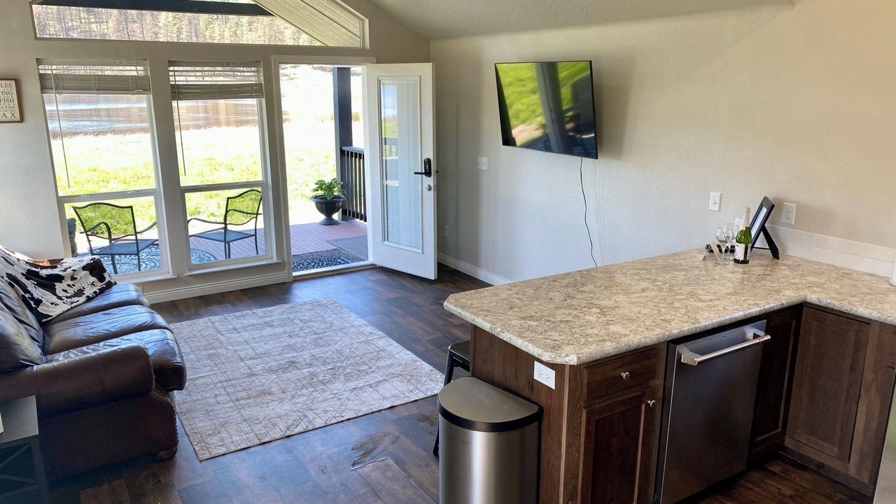 Photo of Livingroom in Medical Lake