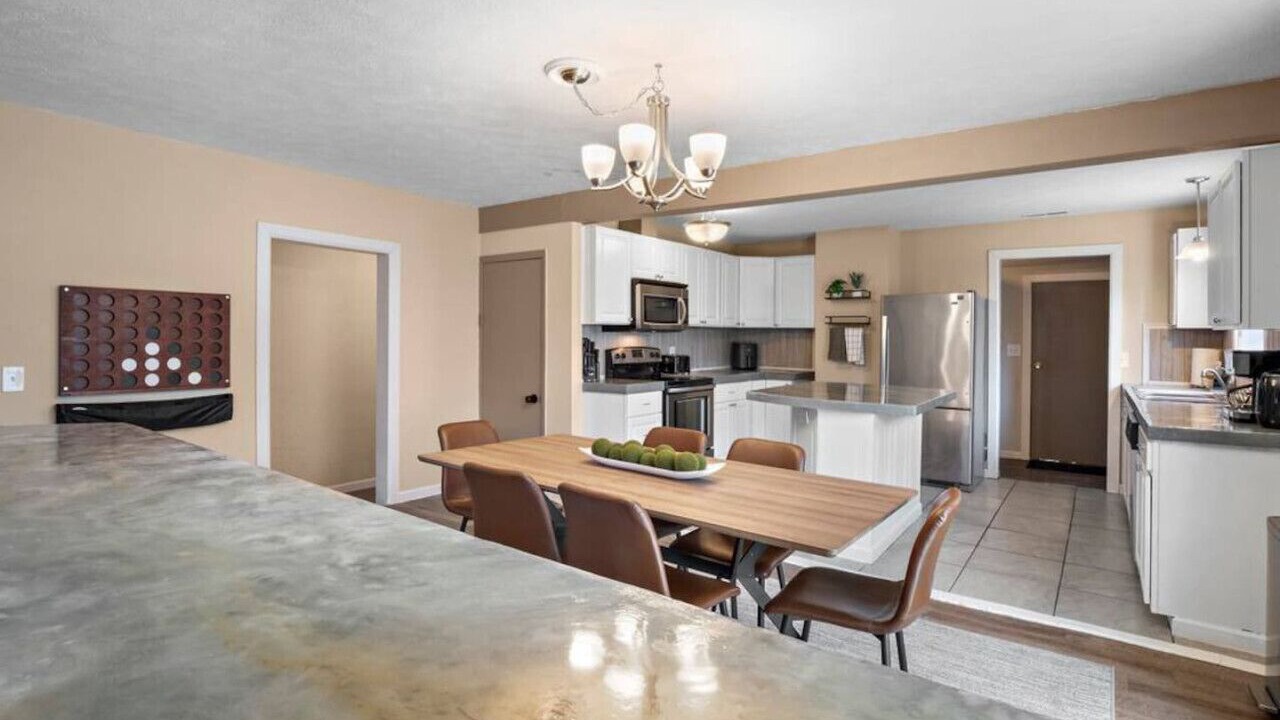 Photo of Kitchen in South Perry District