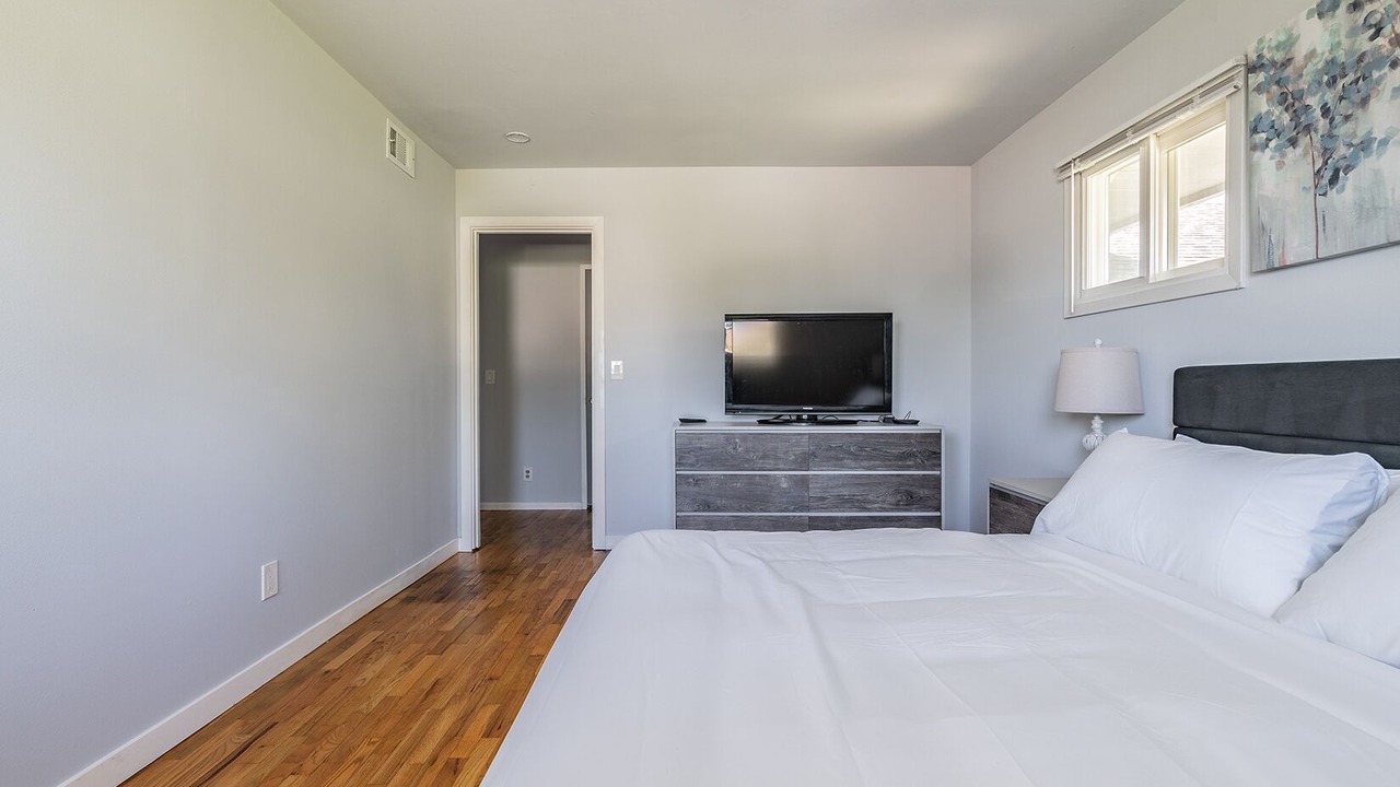 Photo of Bedroom in SeaTac