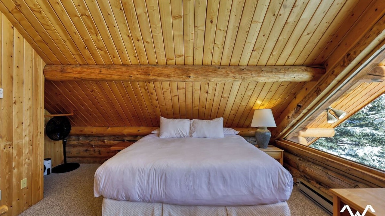 Photo of Bedroom in Gallatin Gateway