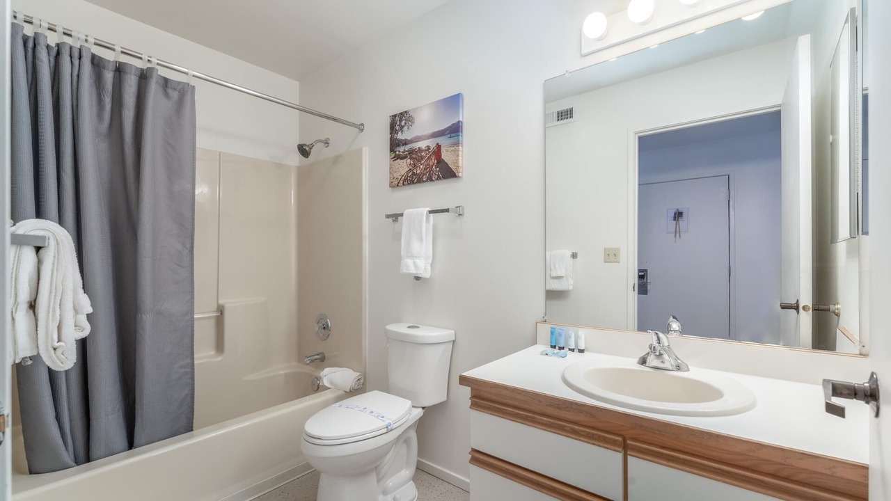 Photo of Bathroom in Wapato Point