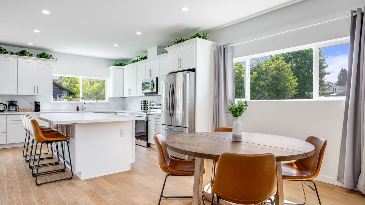Photo of Kitchen in Rainier View