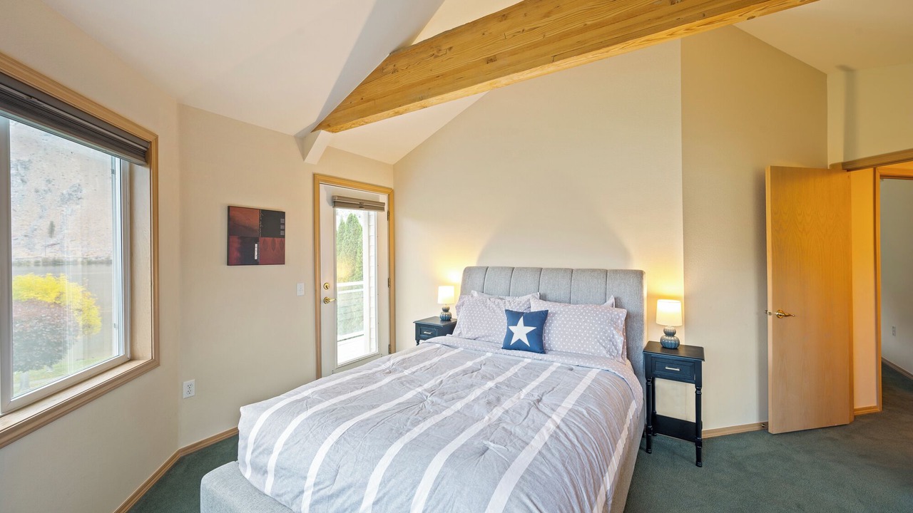 Photo of Bedroom in Orondo
