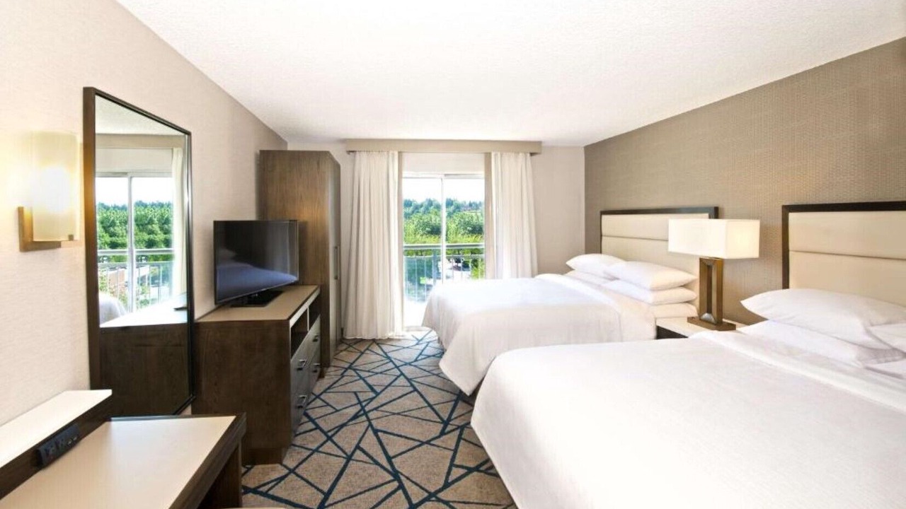 Photo of Bedroom in East Lake Hills