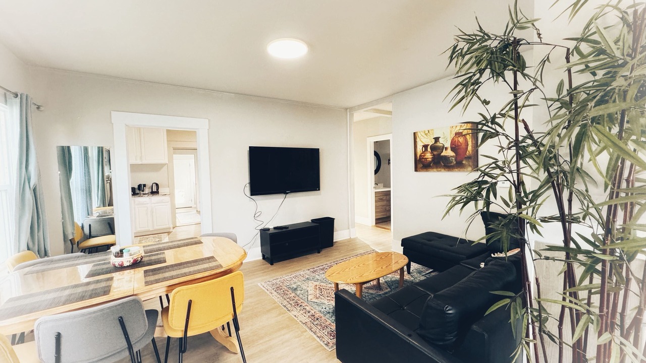 Photo of Livingroom in Central Tacoma