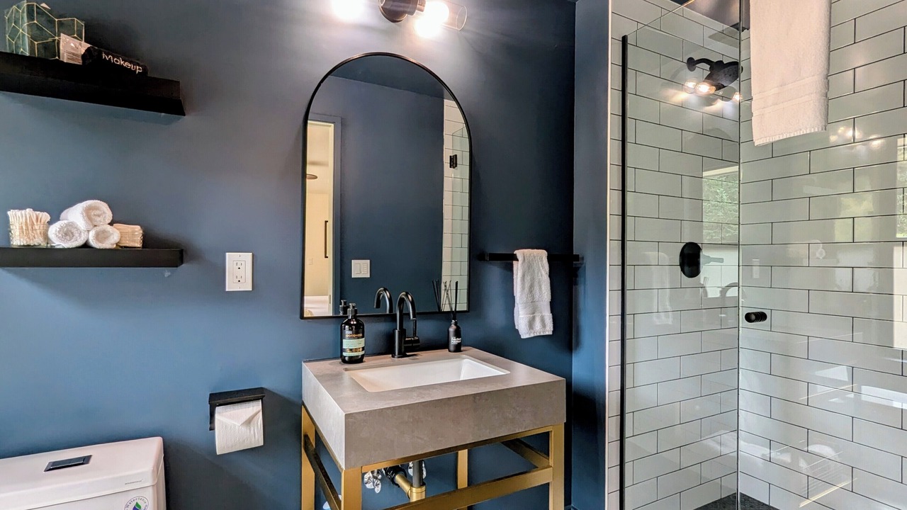 Photo of Bathroom in Newberg
