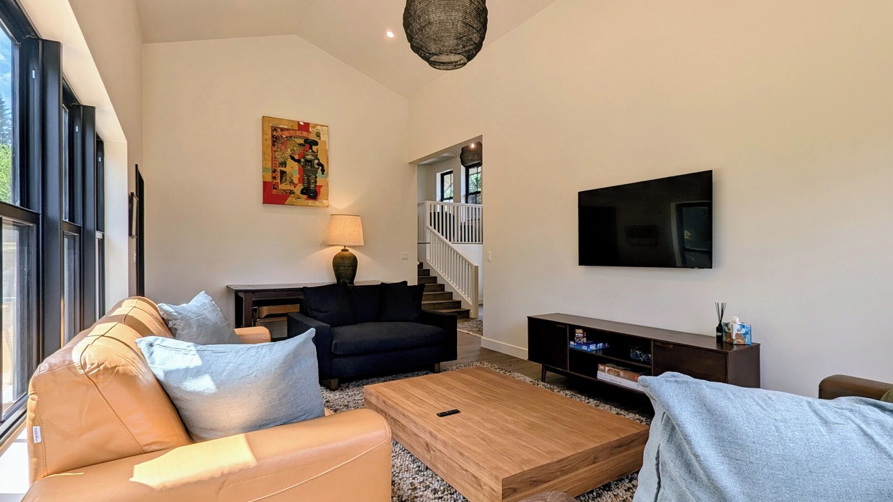 Photo of Livingroom in Newberg