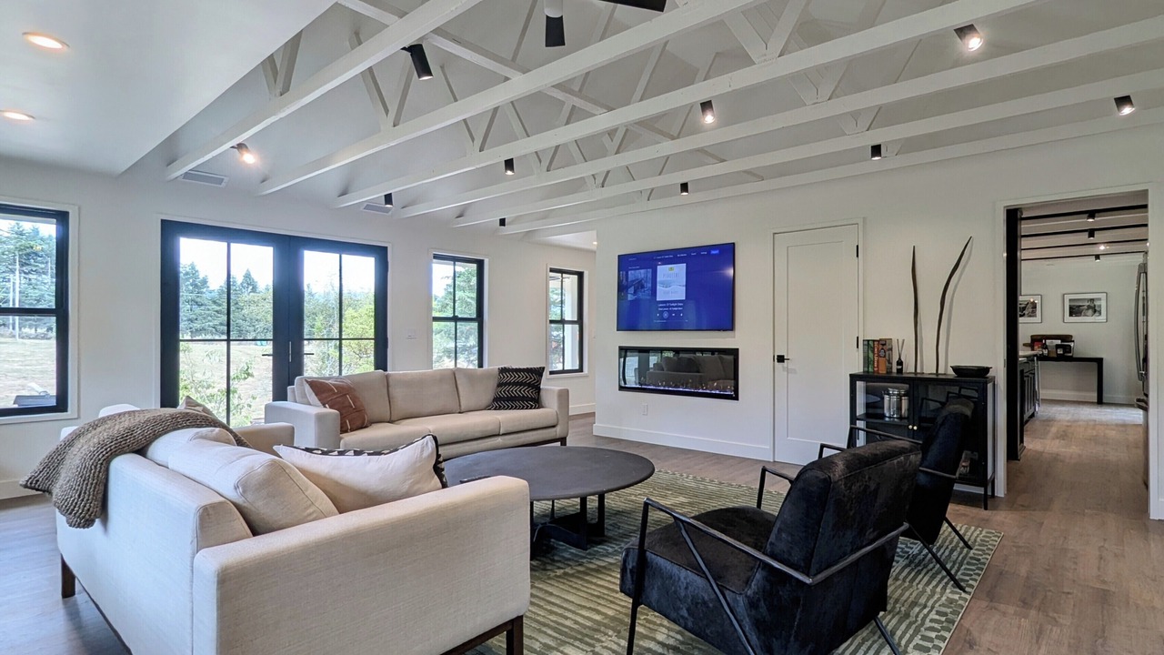Photo of Livingroom in Newberg