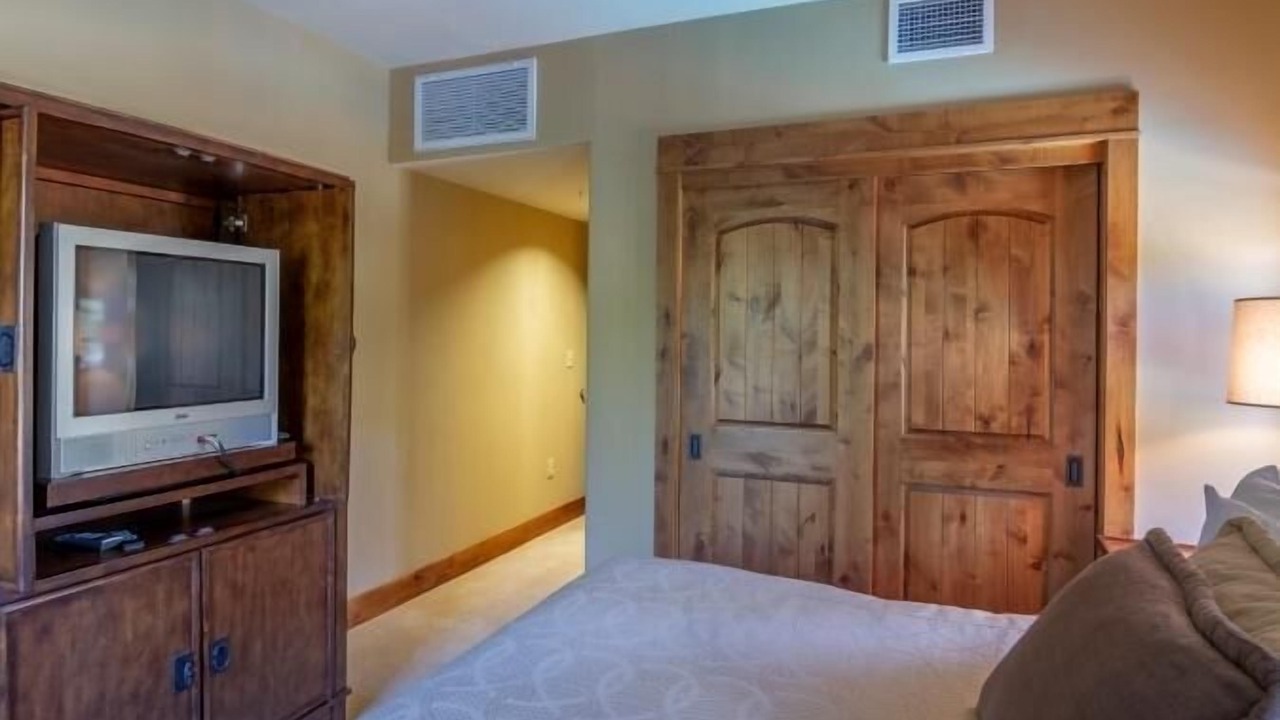 Photo of Bedroom in Tamarack