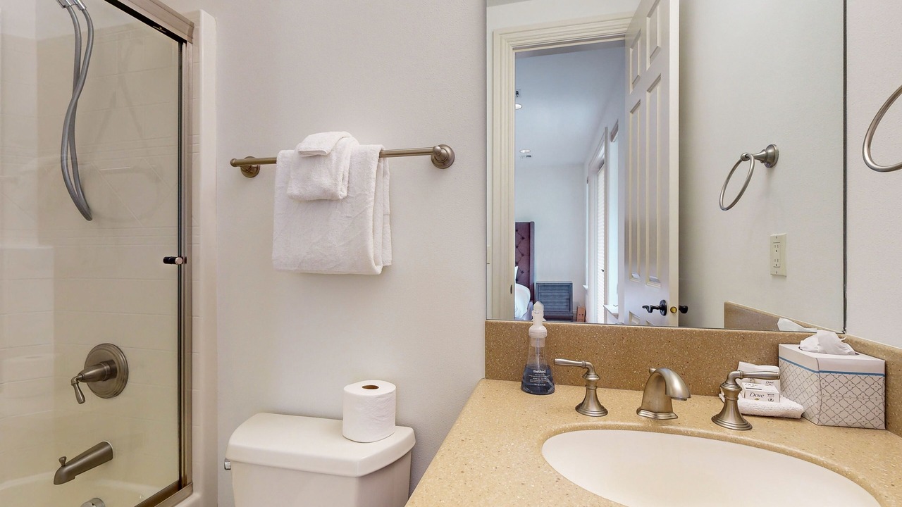 Photo of Bathroom in Cle Elum