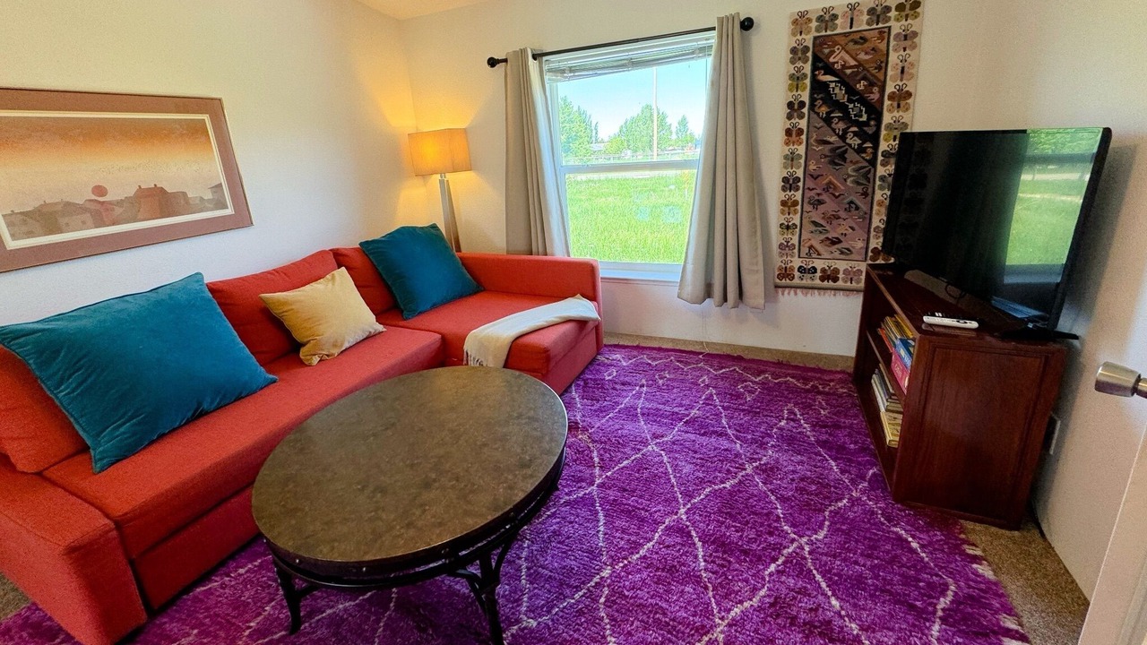 Photo of Bedroom in Victor