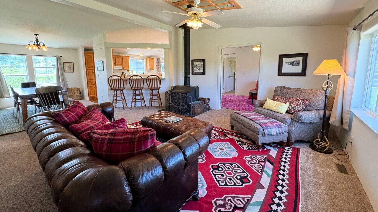 Photo of Bedroom in Victor