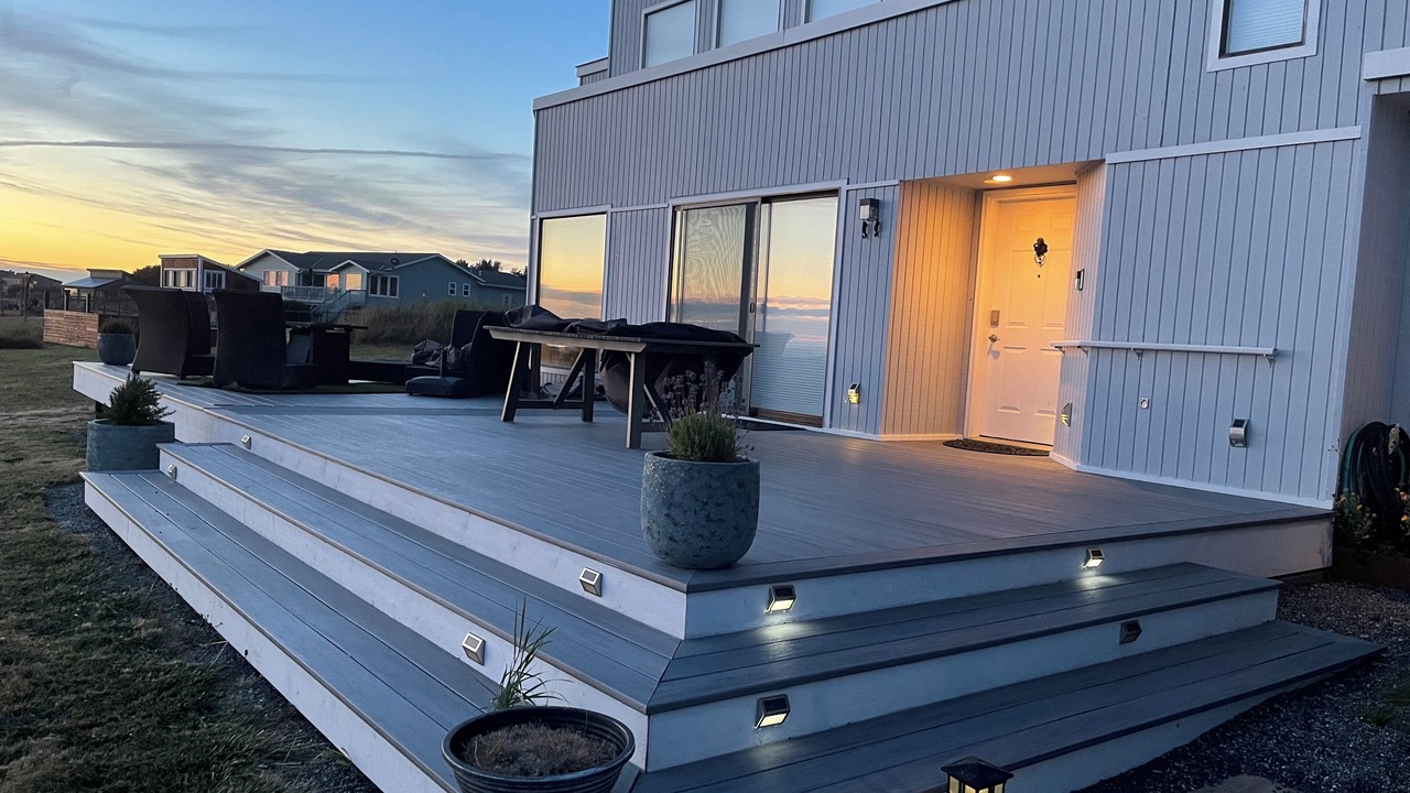 Photo of Patio Balcony in Oak Harbor