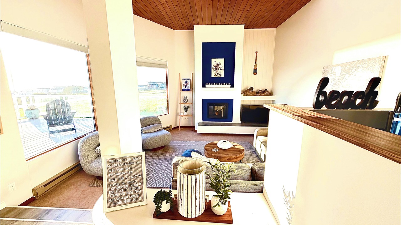Photo of Bedroom in Oak Harbor