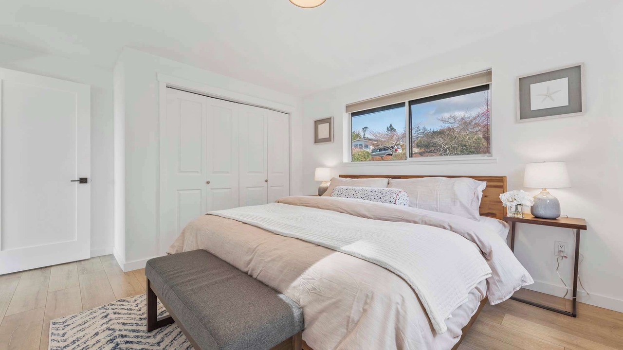 Photo of Bedroom in Coupeville