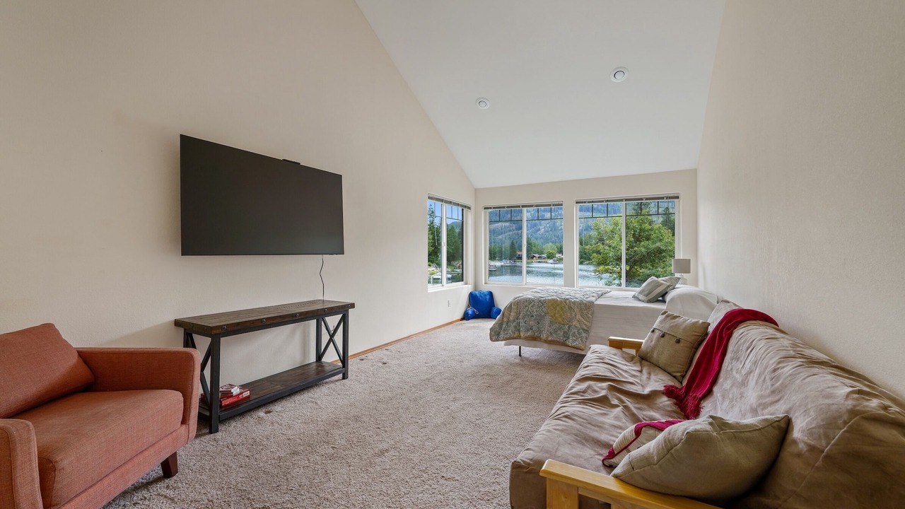 Photo of Bedroom in Sagle