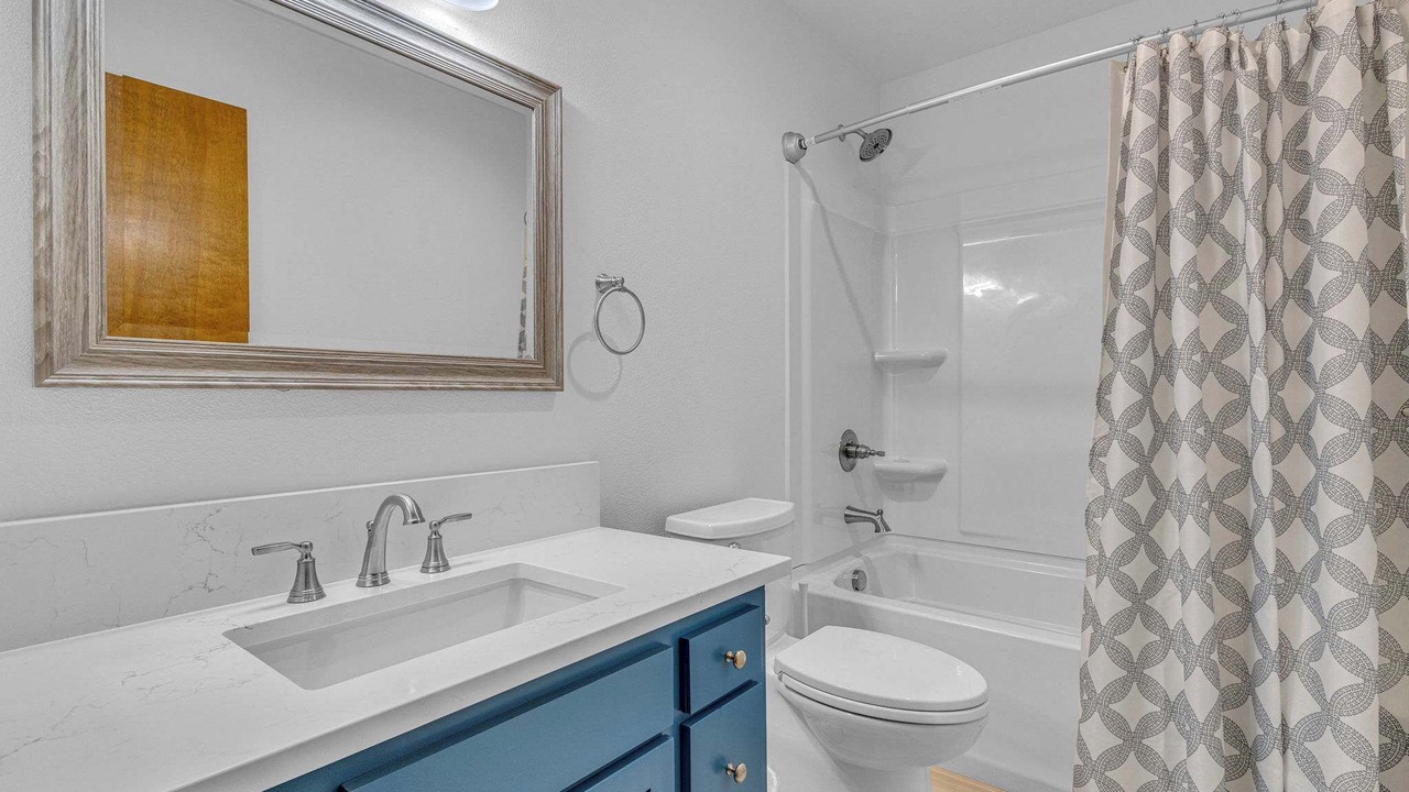 Photo of Bathroom in Overlook Park