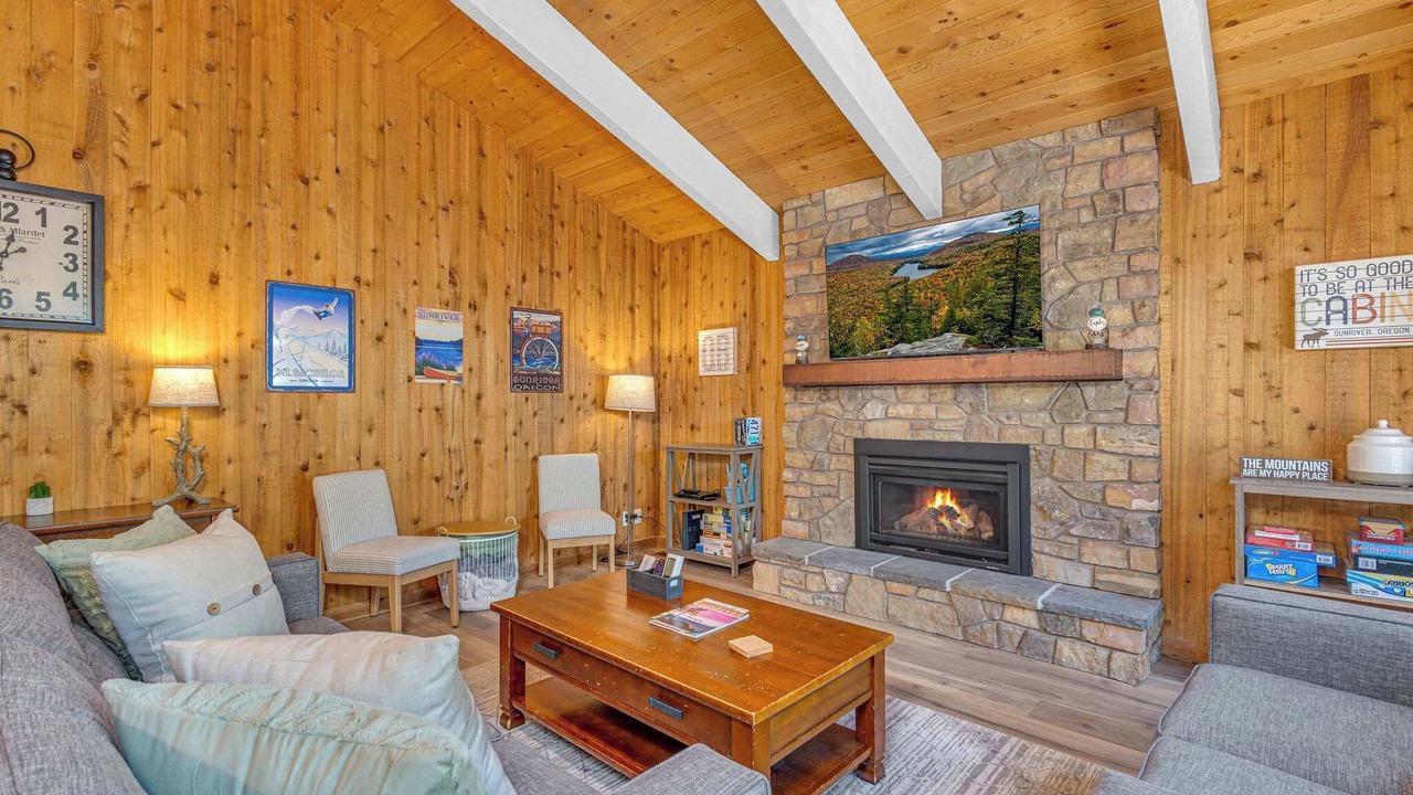 Photo of Livingroom in Overlook Park