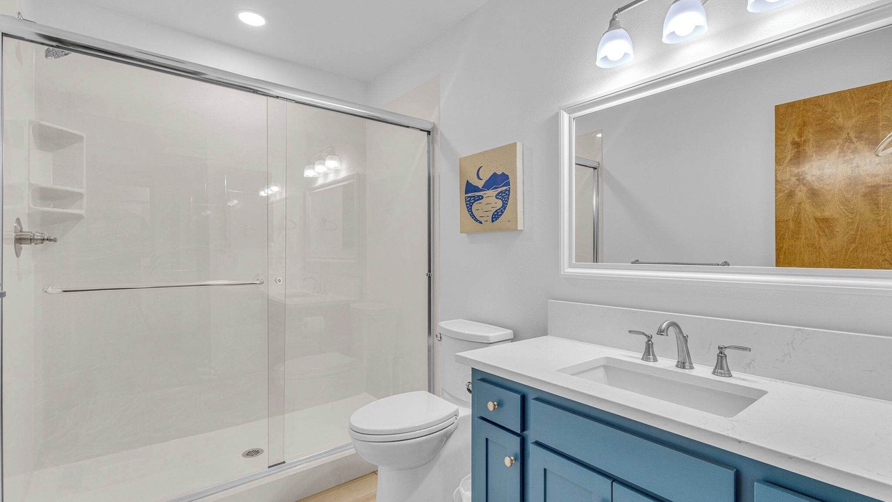 Photo of Bathroom in Overlook Park