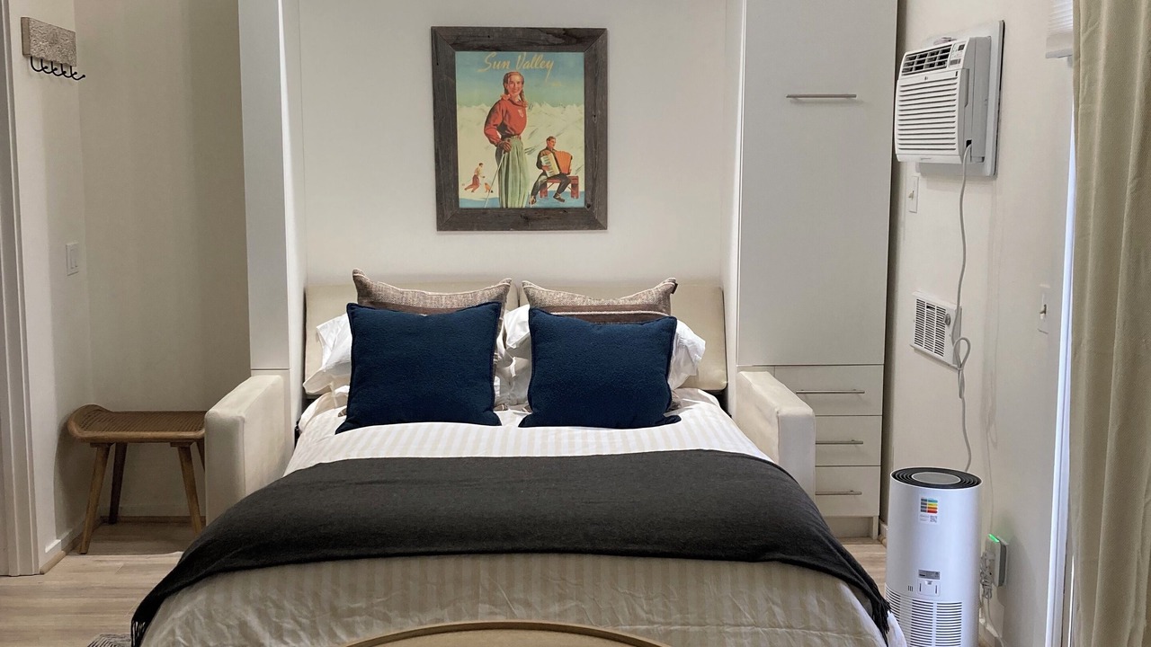 Photo of Bedroom in River Run