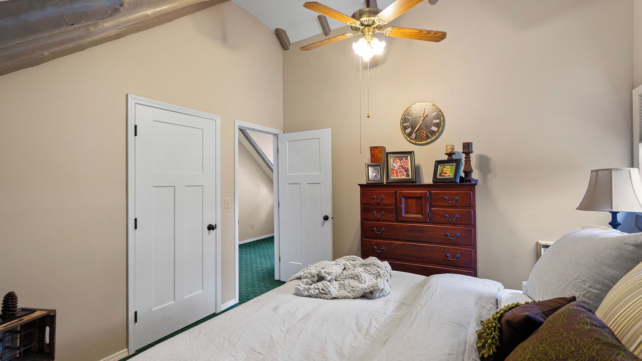Photo of Bedroom in Harrison