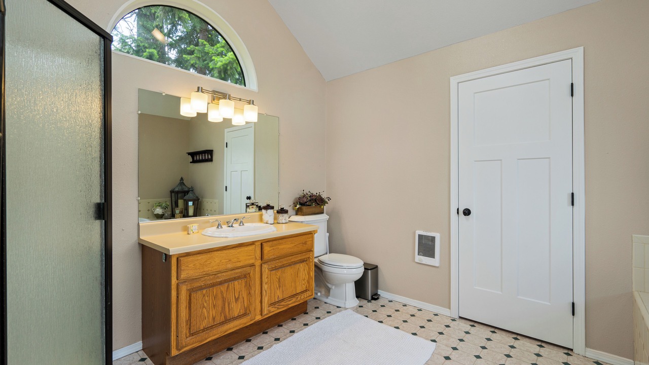 Photo of Bathroom in Harrison