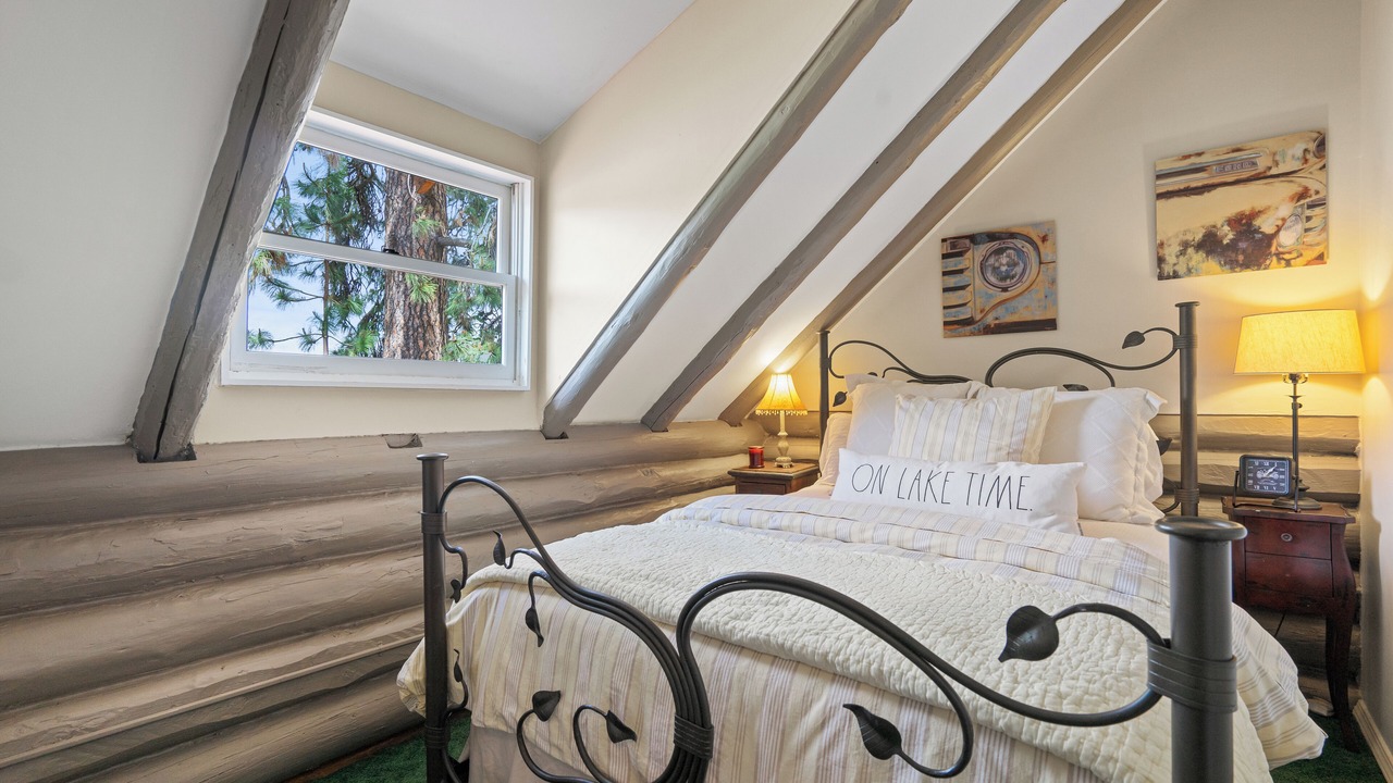 Photo of Bedroom in Harrison