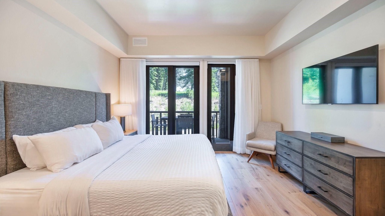 Photo of Bedroom in Tamarack Resort