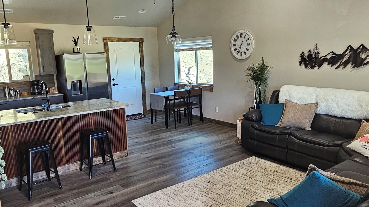 Photo of Livingroom in Albion