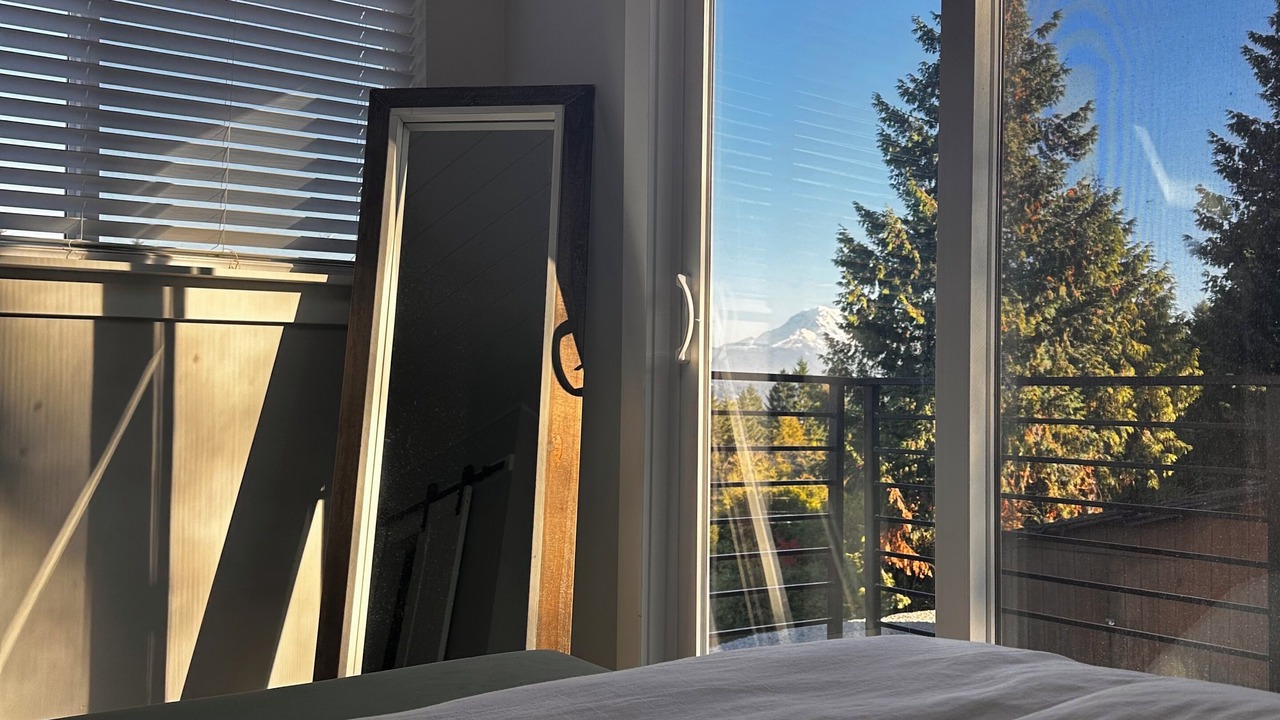 Photo of Bedroom in Edgewood