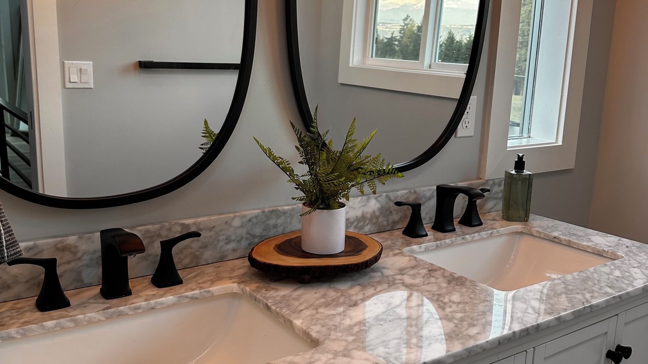 Photo of Bathroom in Edgewood