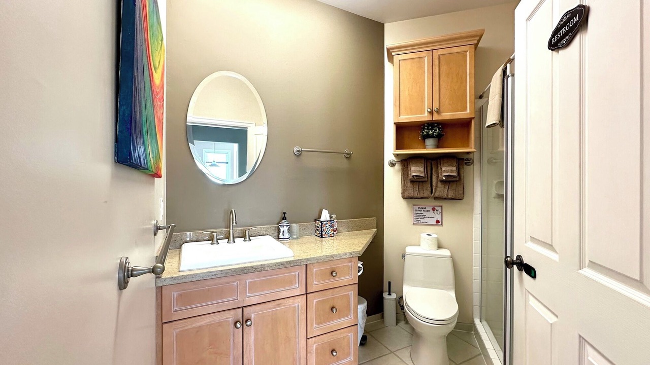 Photo of Bathroom in Point Roberts