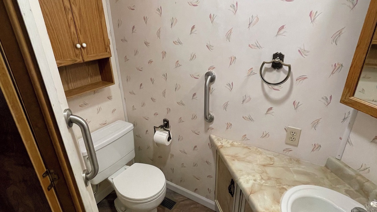 Photo of Bathroom in Spirit Lake