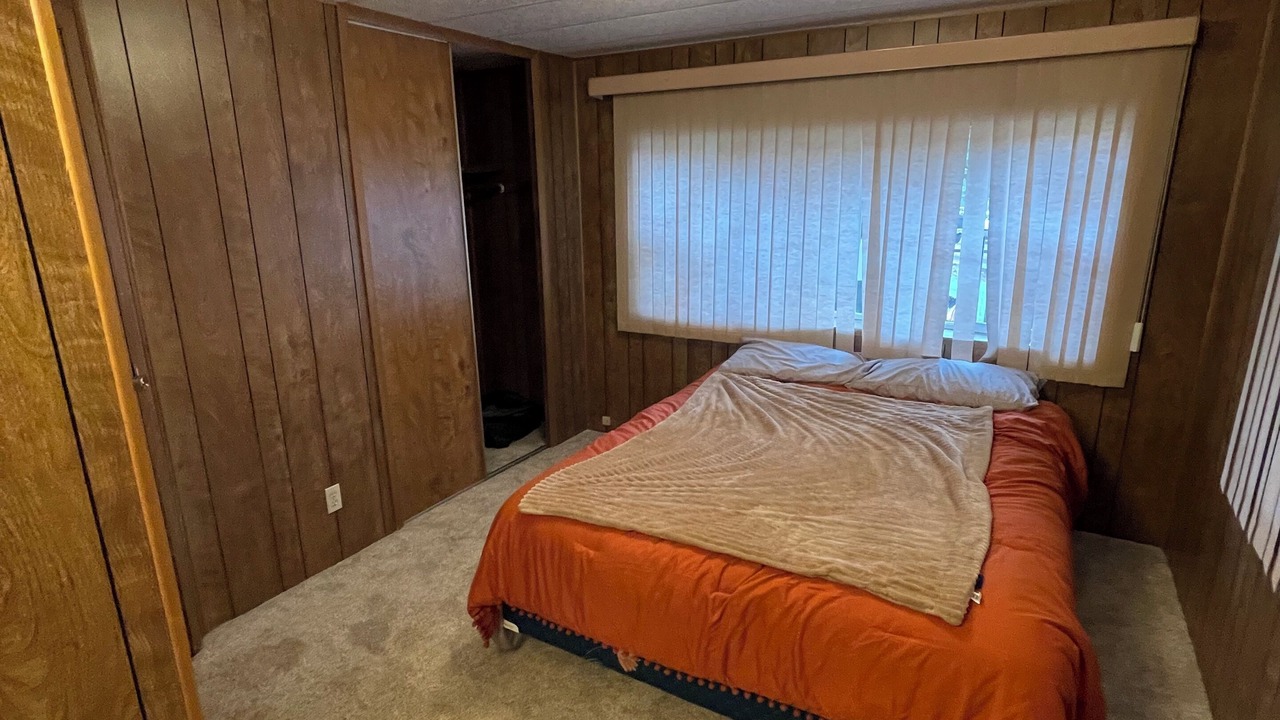 Photo of Bedroom in Spirit Lake