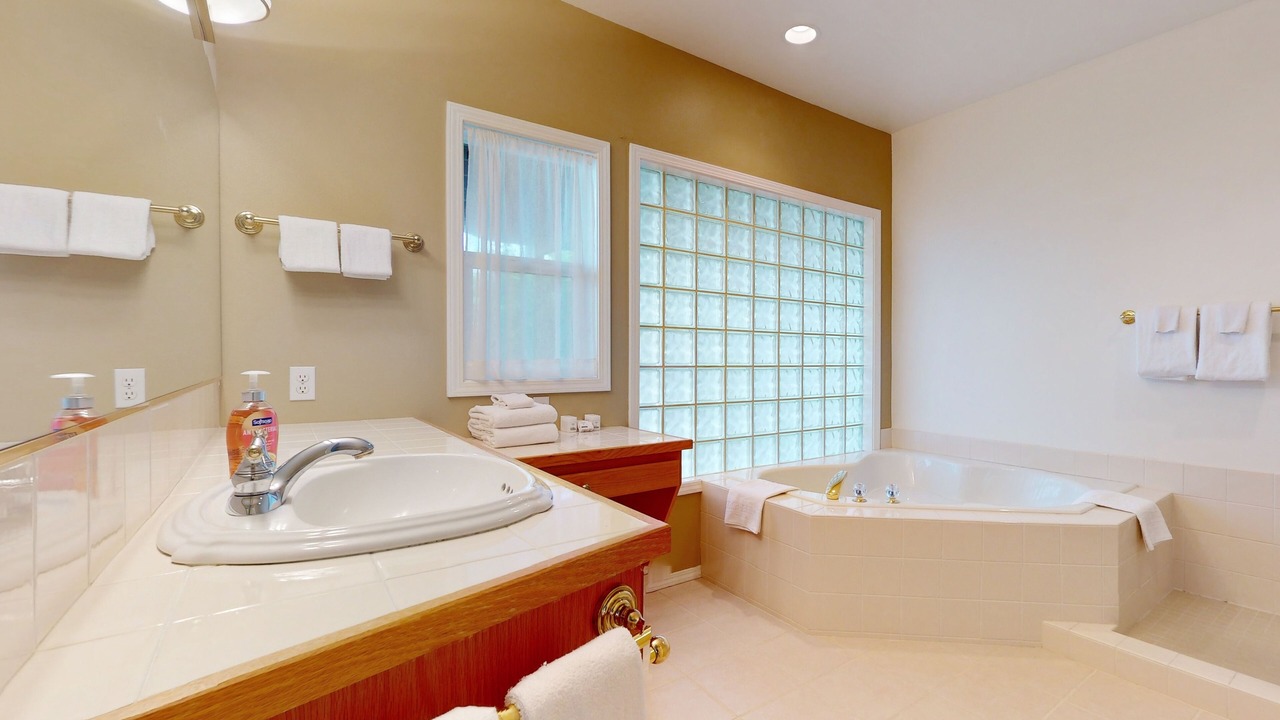 Photo of Bathroom in Diamond Point