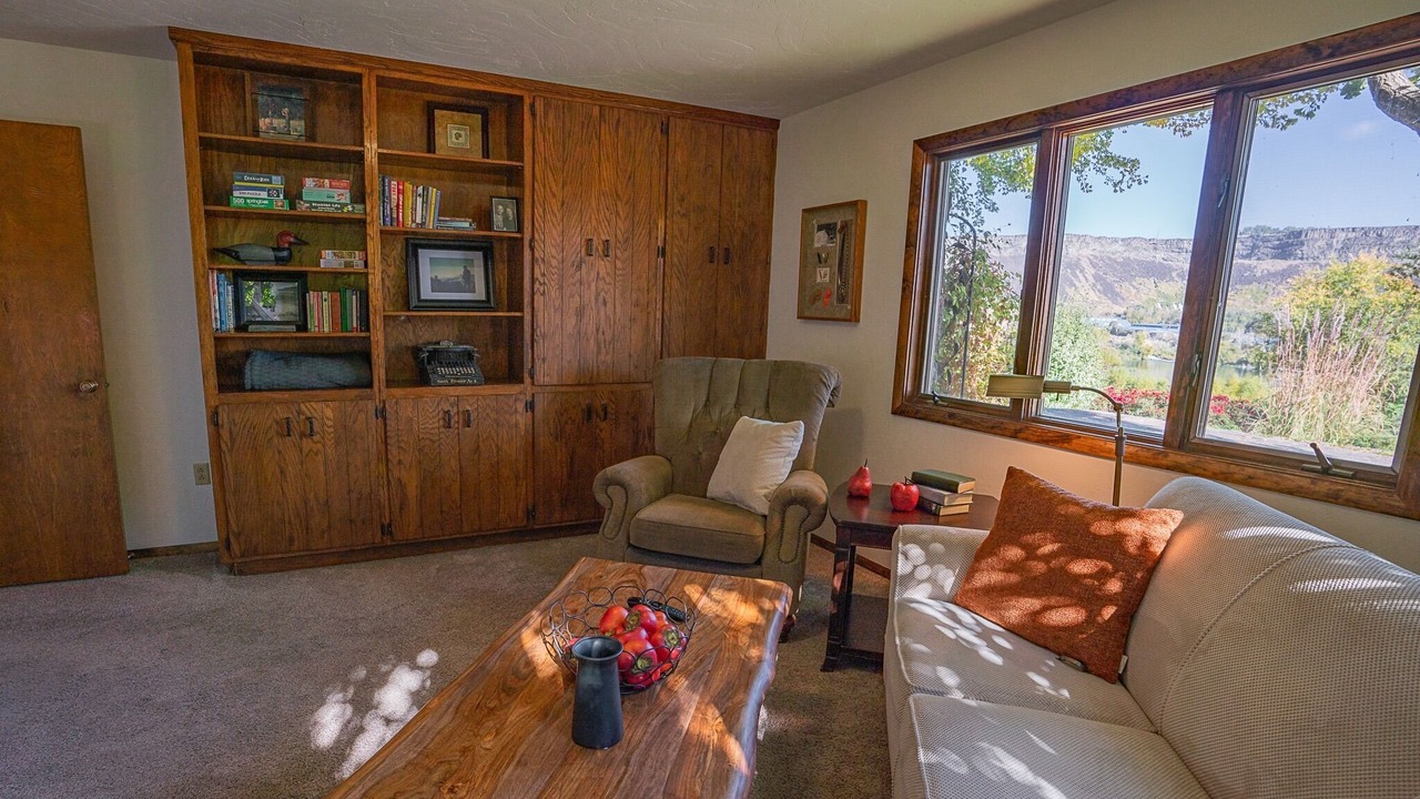 Photo of Livingroom in Filer