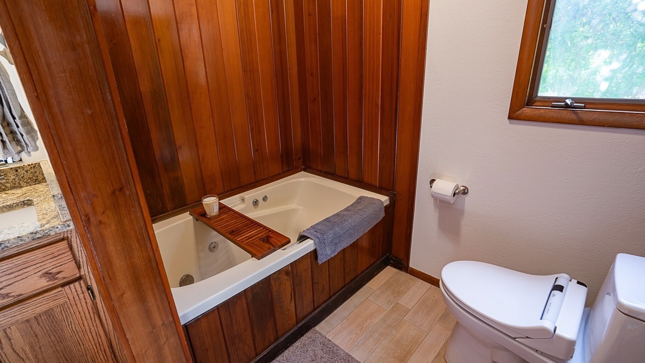 Photo of Bathroom in Filer