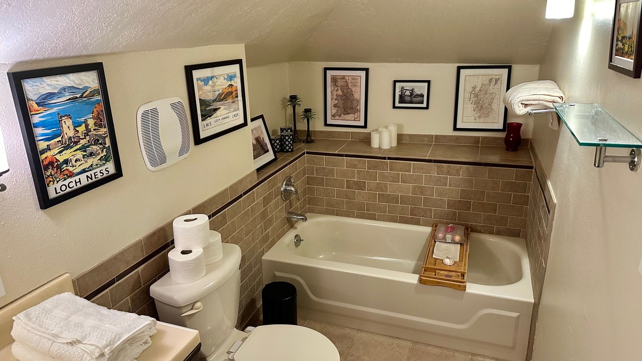 Photo of Bathroom in North of Grand