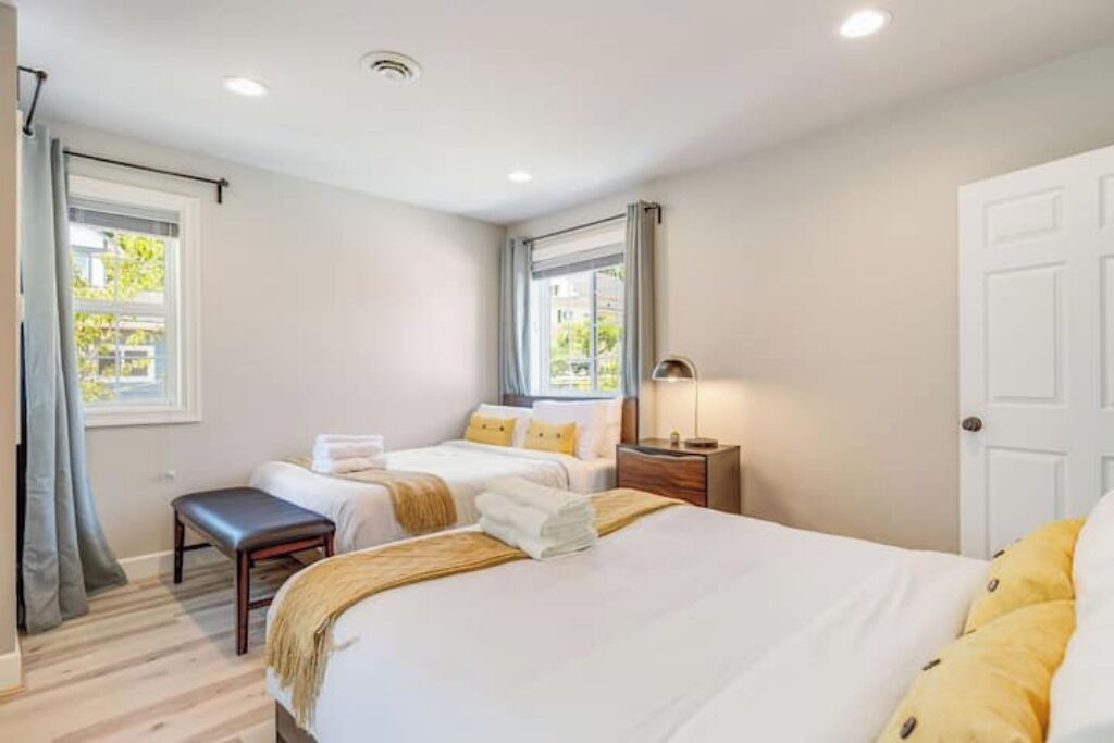 Photo of Bedroom in Southeast Magnolia