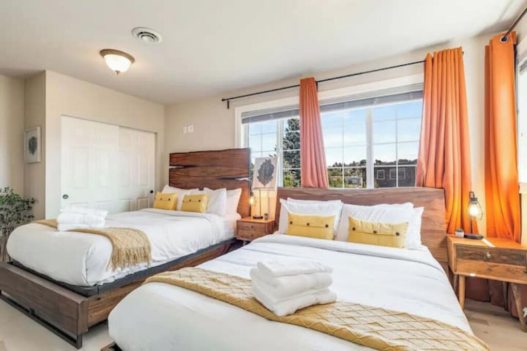 Photo of Bedroom in Southeast Magnolia