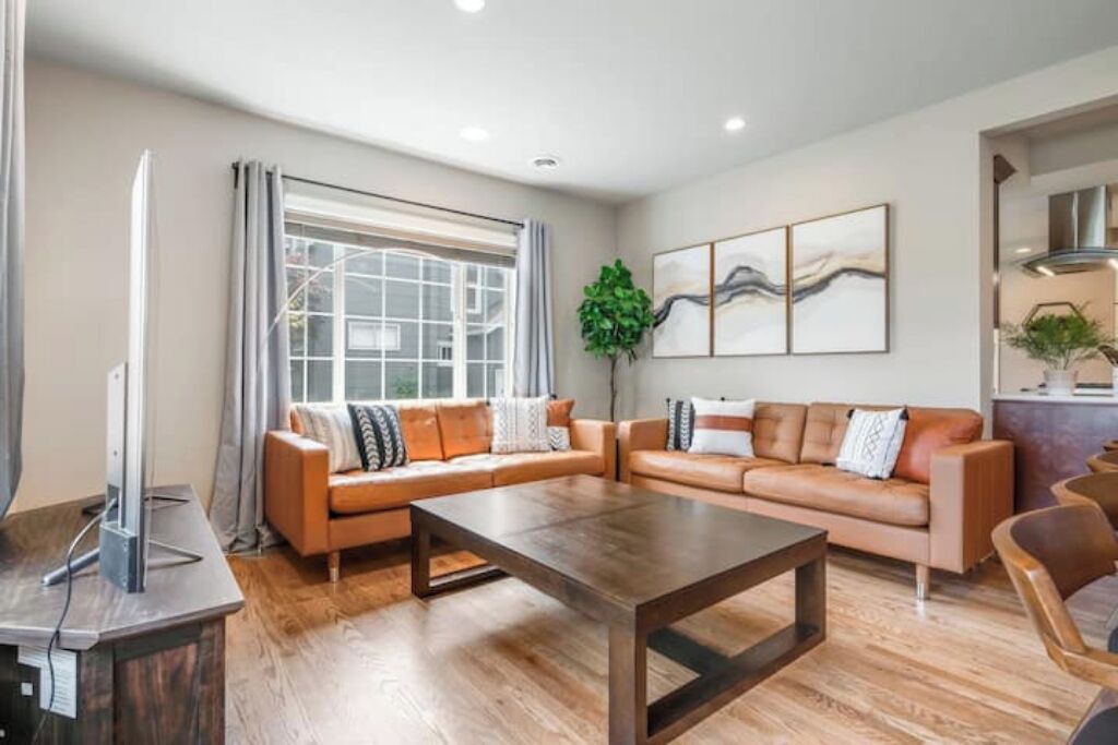 Photo of Livingroom in Southeast Magnolia
