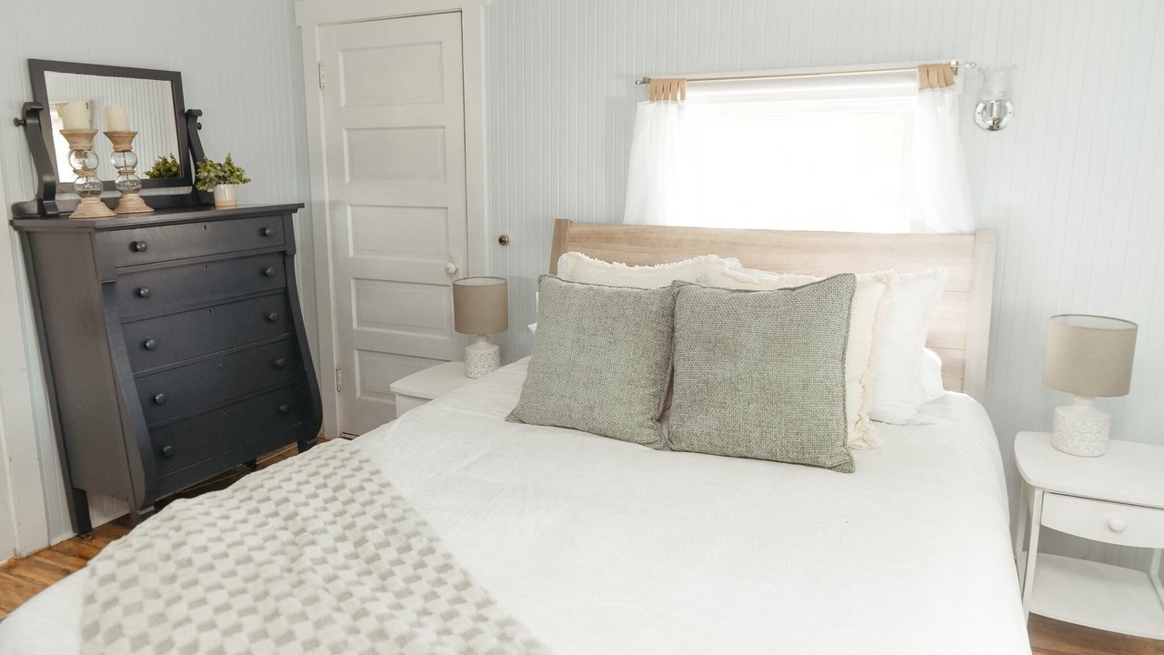 Photo of Bedroom in Medford